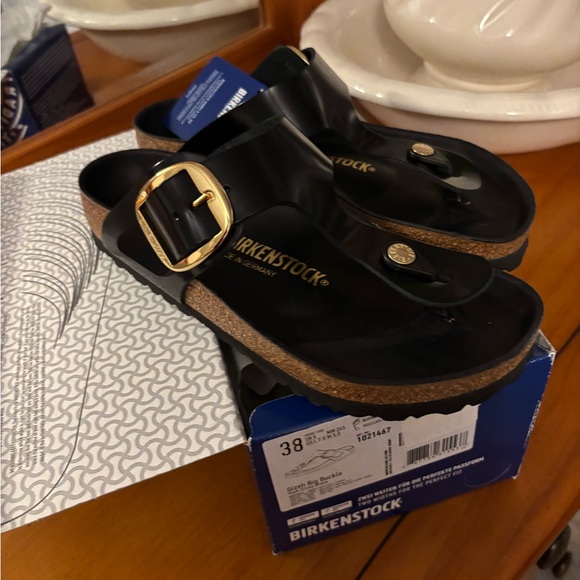 Birkenstock Gizeh Big Buckle High Shine Black Size: EU 38 (7-7.5) Regular NWT - Picture 3 of 8